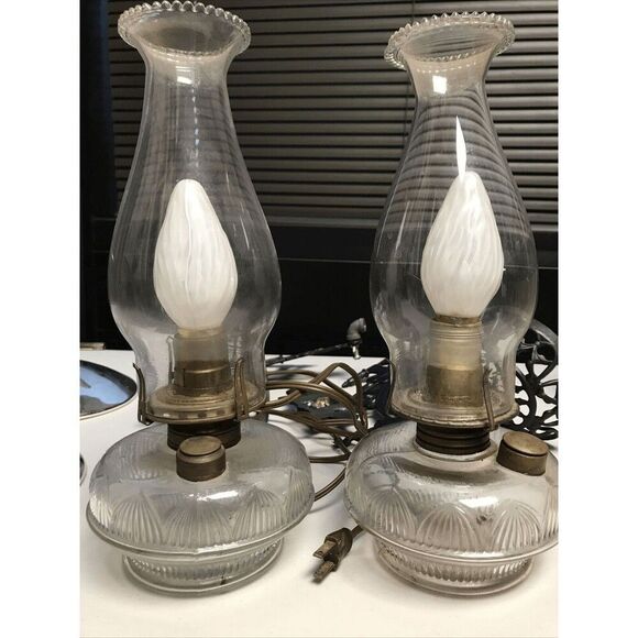 Antique Cast Iron Double Wall Mount Oil Lamp Bracket with two Oil Lamps And Plug - Picture 2 of 14